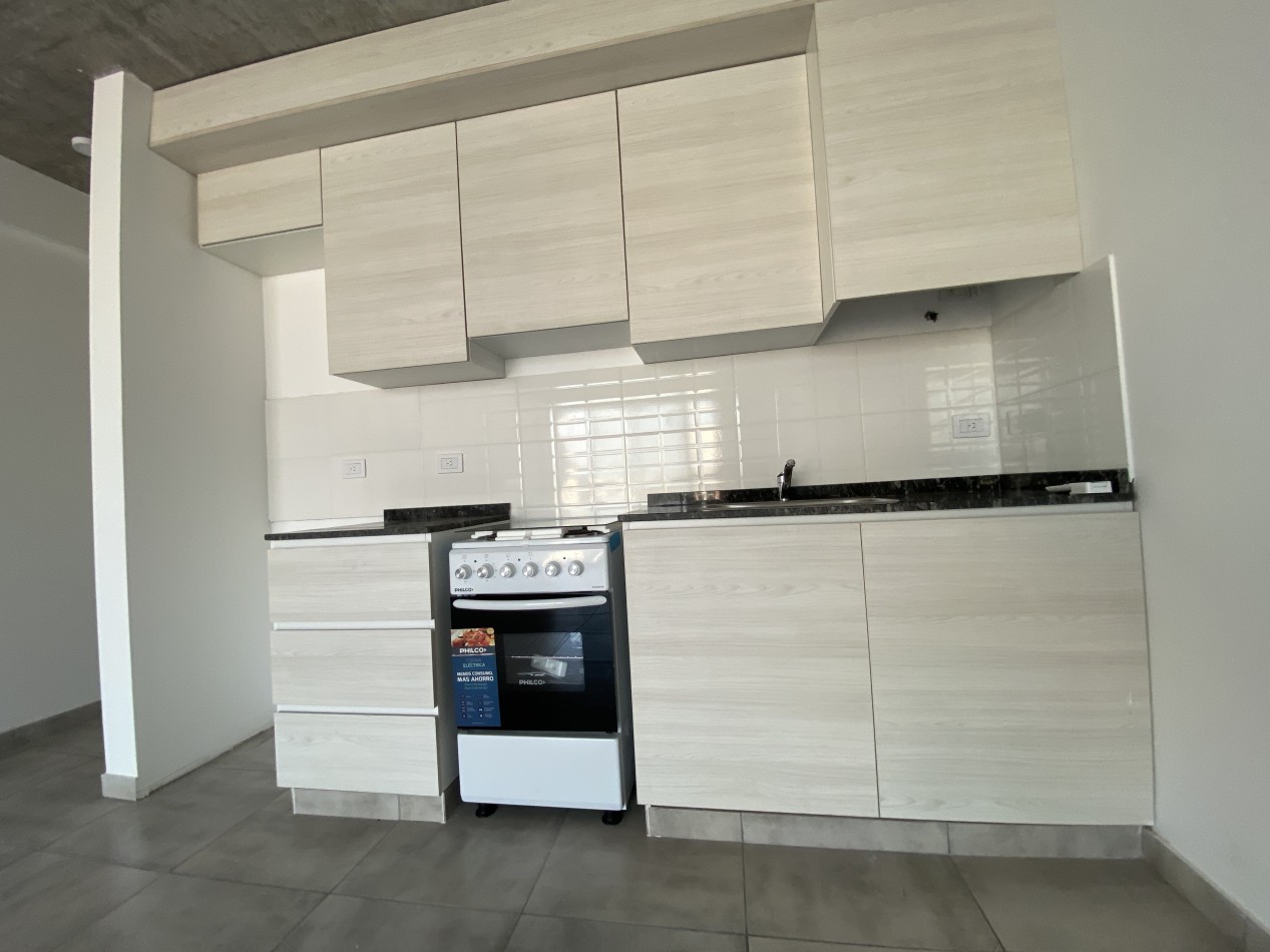 MONOAMBIENTE EN ALQUILER SAN CRISTOBAL - Expensas incluye AYSA