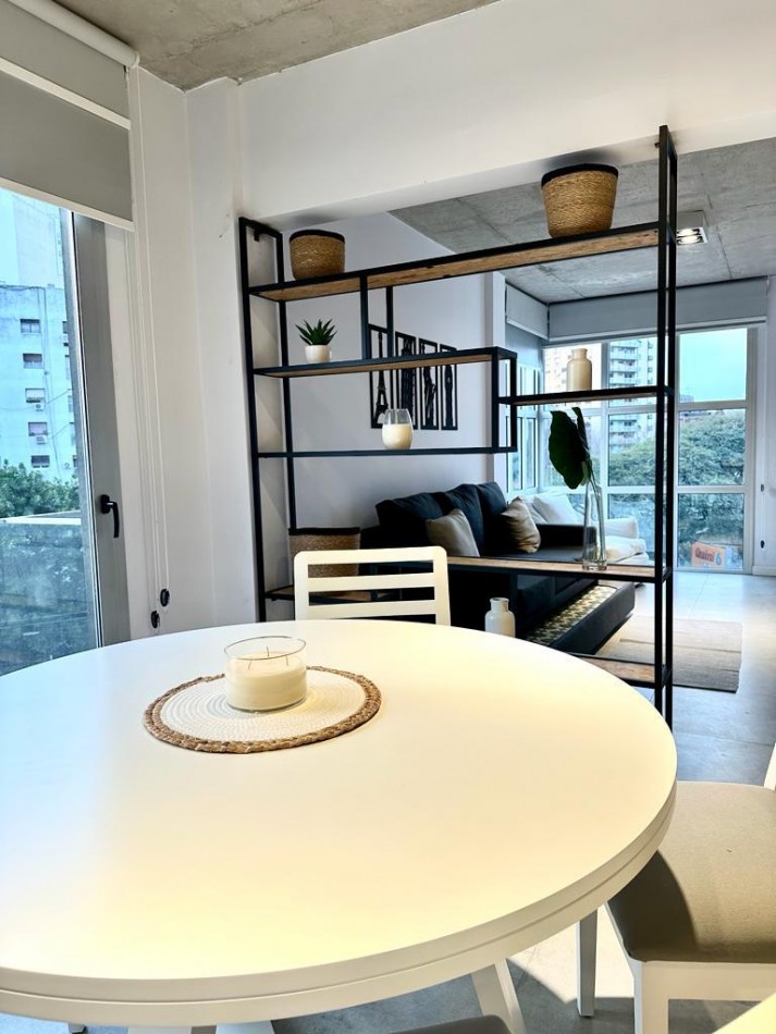 Departamento en torre en Cañitas 2 ambientes posible 3 ambientes