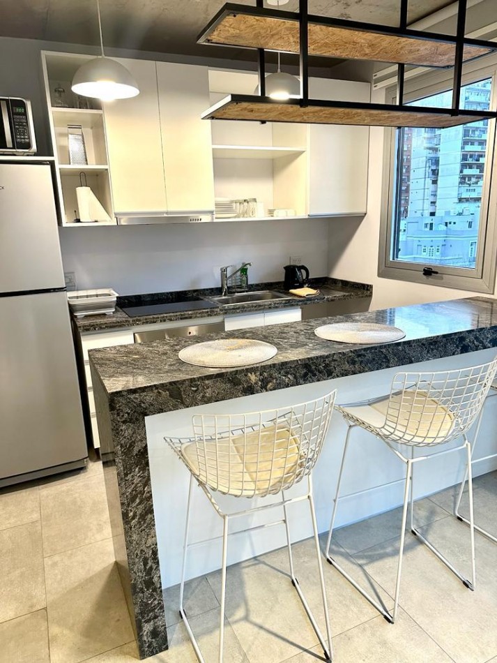 Departamento en torre en Cañitas 2 ambientes posible 3 ambientes