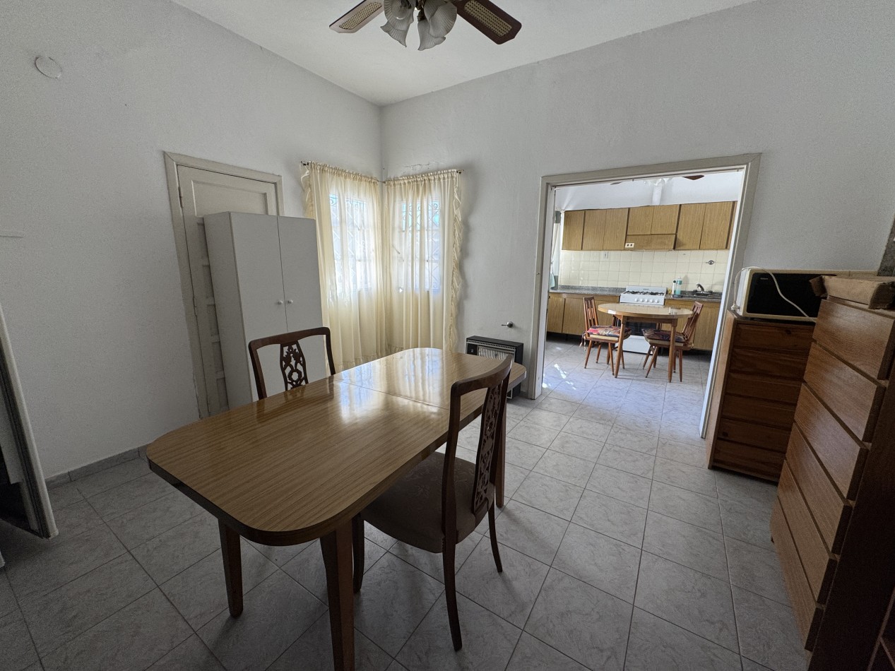 VENTA EN QUILMES - DOS CASA EN UN MISMO LOTE 