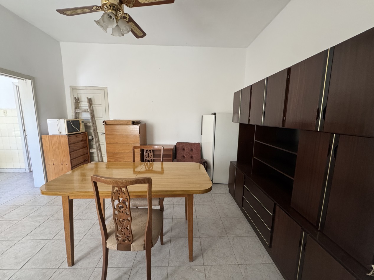 VENTA EN QUILMES - DOS CASA EN UN MISMO LOTE 