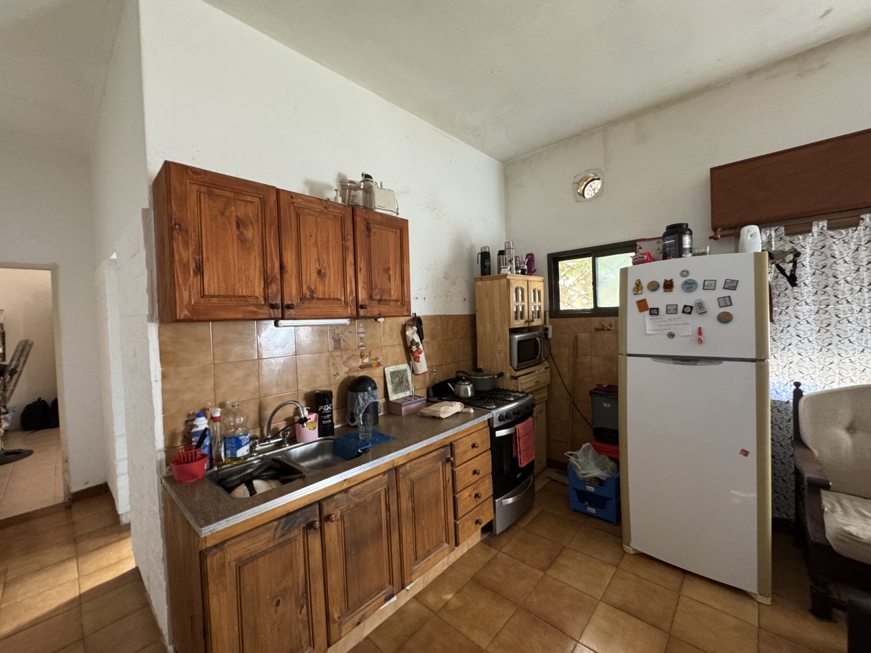 VENTA EN QUILMES - DOS CASA EN UN MISMO LOTE 