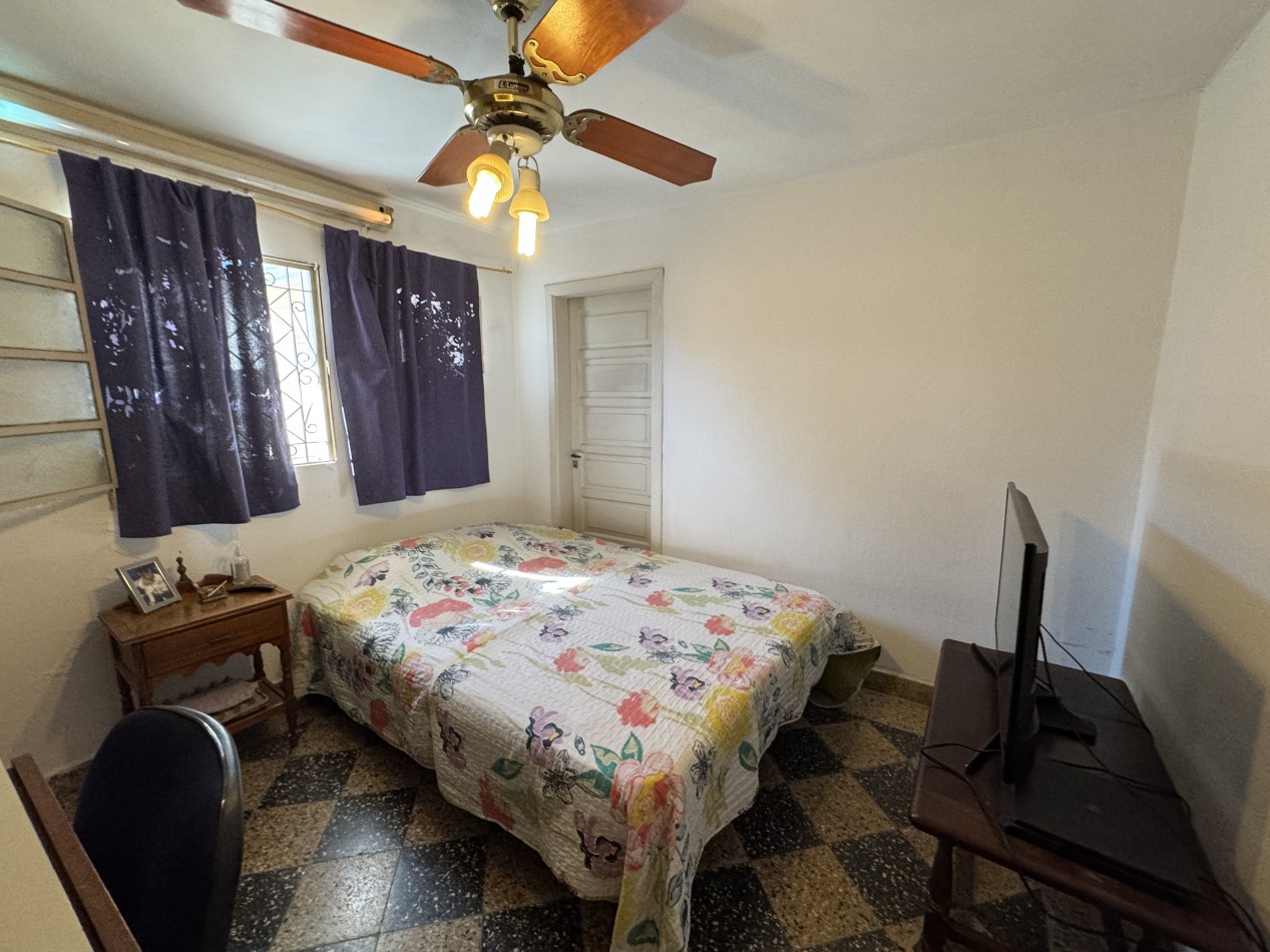 VENTA EN QUILMES - DOS CASA EN UN MISMO LOTE 