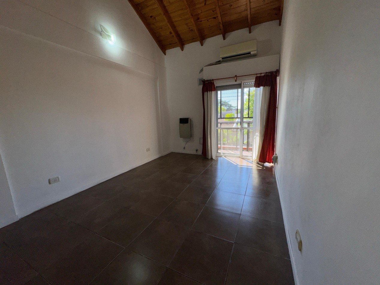 VENTA DEPARTAMENTO CON COCHERA EN EZPELTA